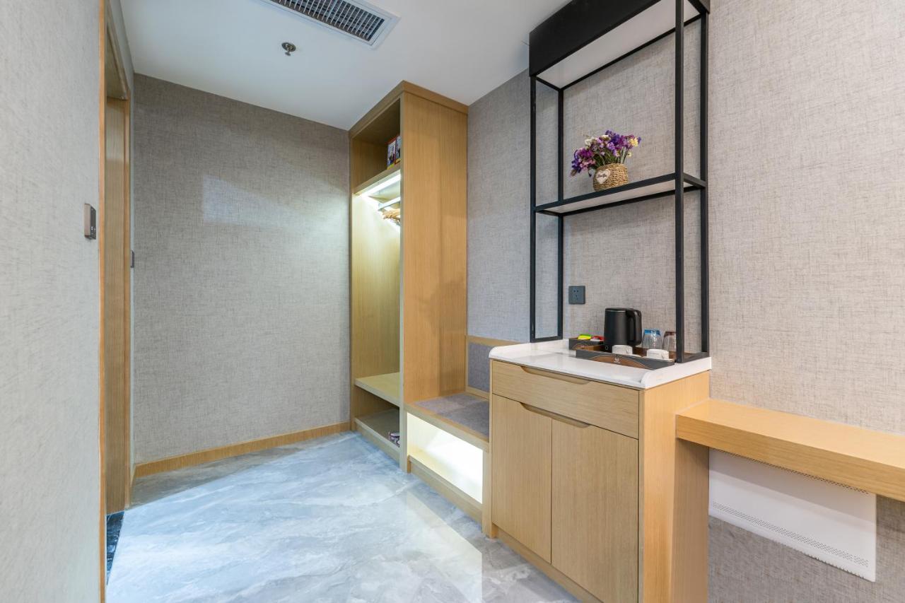 Joy Fall Hotel Jiaozhou Exterior foto